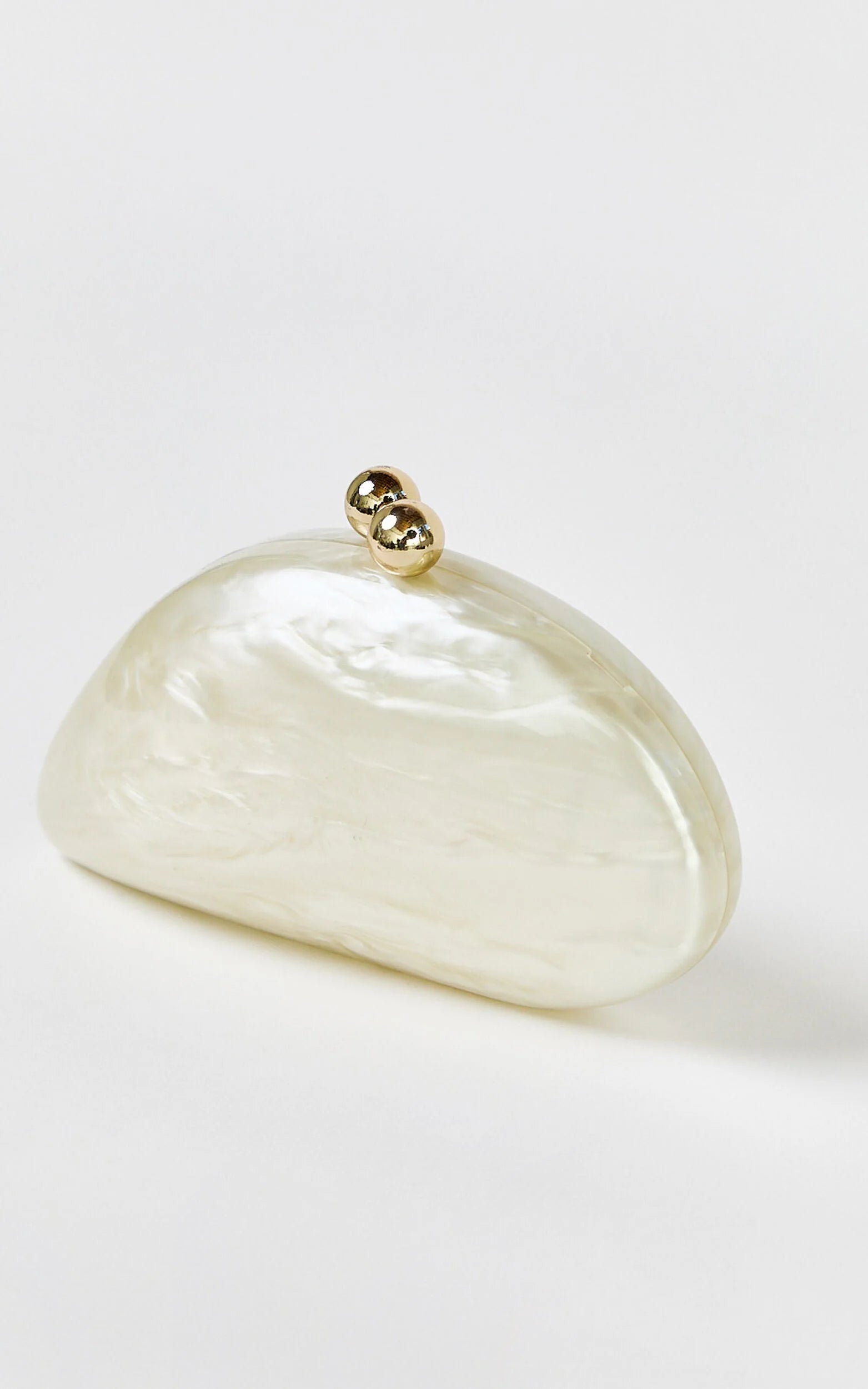 Nami Clutch Bag in Pearl